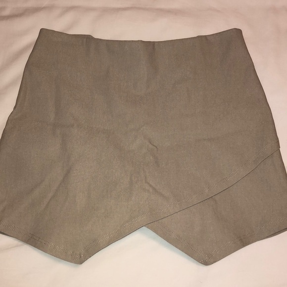 American Threads Pants - American Threads Skort